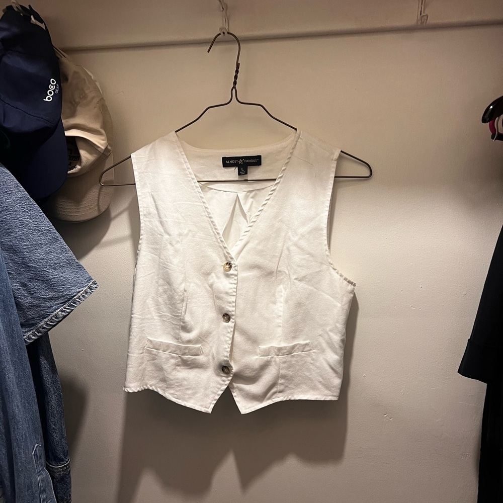 White Vest size L